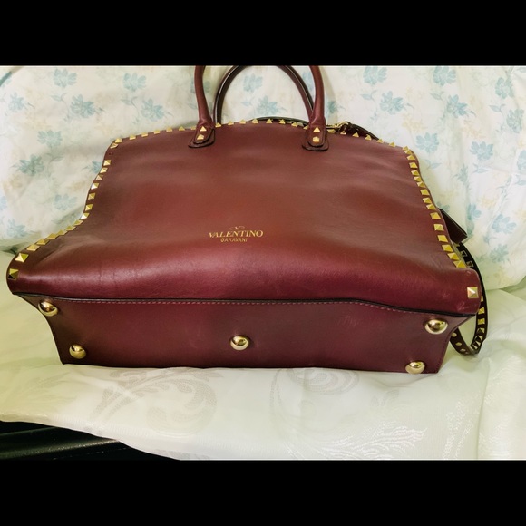 💯 Authentic Gently Used Valentino Bag - Picture 5 of 8